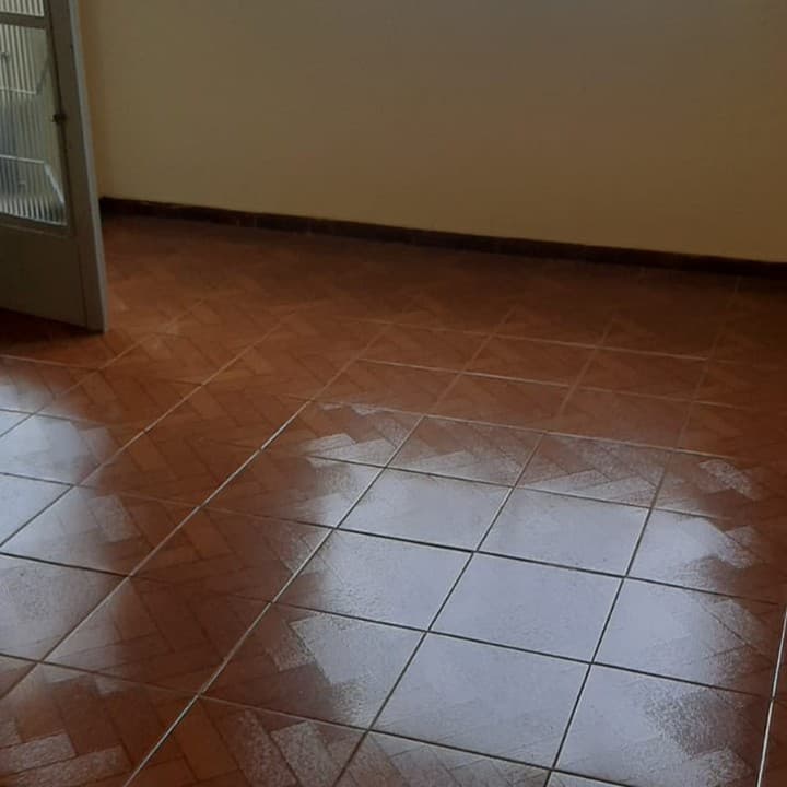Apartamento localizado a 5 minutos do centro (a pé). — miniatura 2